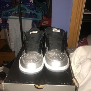 Supreme x Dunk SB Low QS Metallic Silver size 6.5